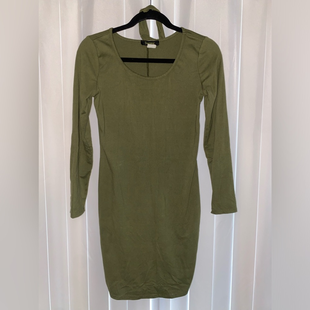 ❌SOLD❌ Army Green Bodycon Dress w/Choker